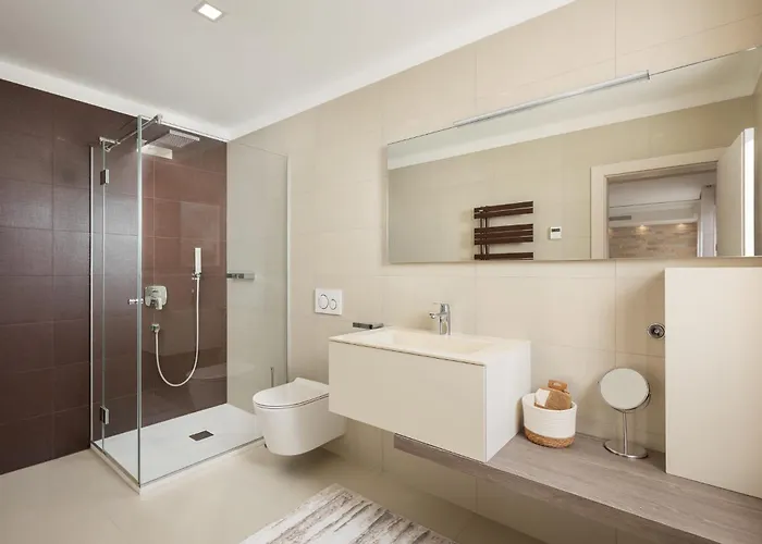 Plisko Wellness & Pool Apartman Fažana