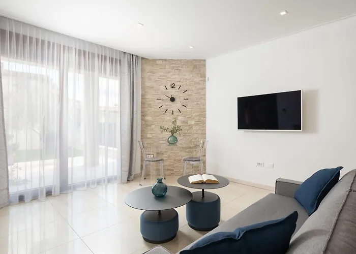 Plisko Wellness & Pool Apartman Fažana