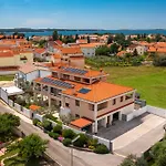 Plisko Wellness & Pool Apartamento *