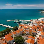 Plisko Wellness & Pool