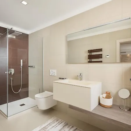 Plisko Wellness & Pool Apartamento Fažana