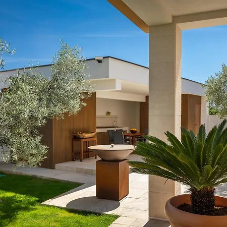 Plisko Wellness & Pool