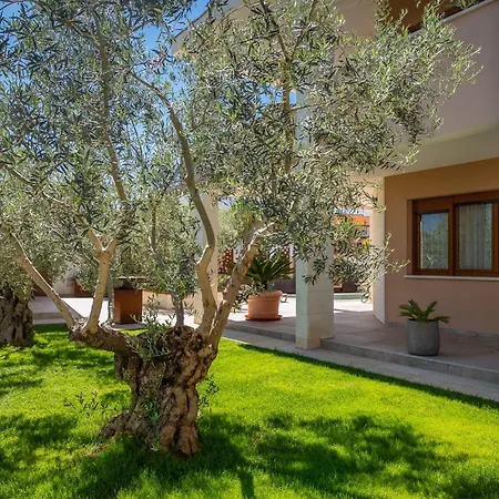 Plisko Wellness & Pool דירה