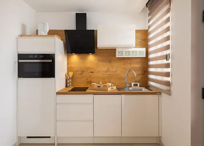 Plisko Wellness & Pool פאז'אנה