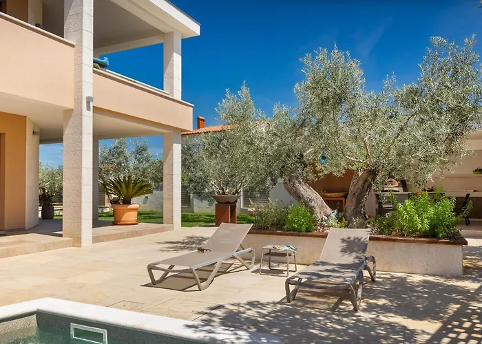 Plisko Wellness & Pool דירה