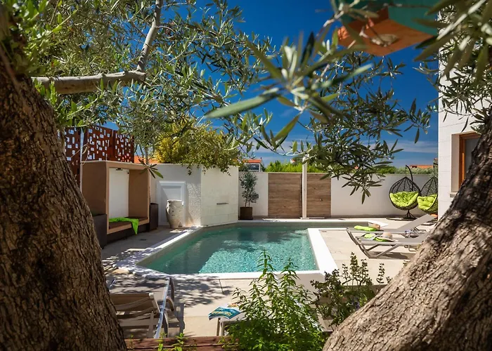 Plisko Wellness & Pool דירה *