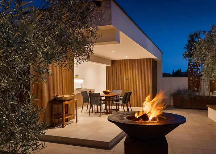 Plisko Wellness & Pool * פאז'אנה