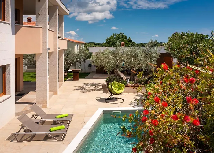 Plisko Wellness & Pool