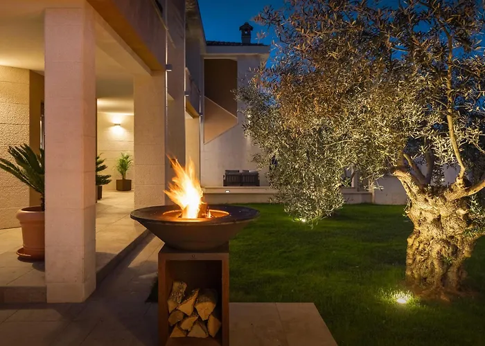 Plisko Wellness & Pool דירה פאז'אנה